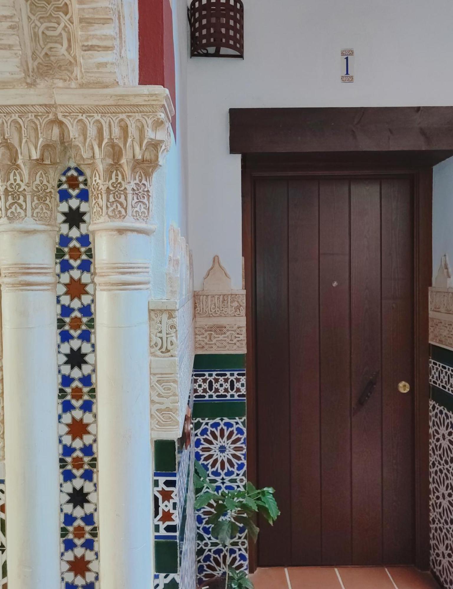 Horno24, Alojamiento Con Patio Andaluz, Tipico De Córdoba Buitenkant foto