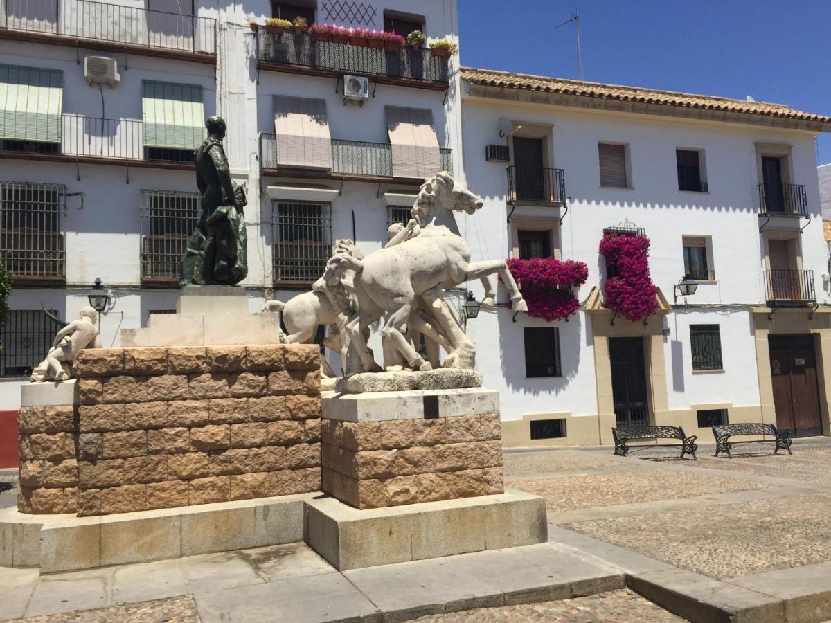 Horno24, Alojamiento Con Patio Andaluz, Tipico De Córdoba Buitenkant foto